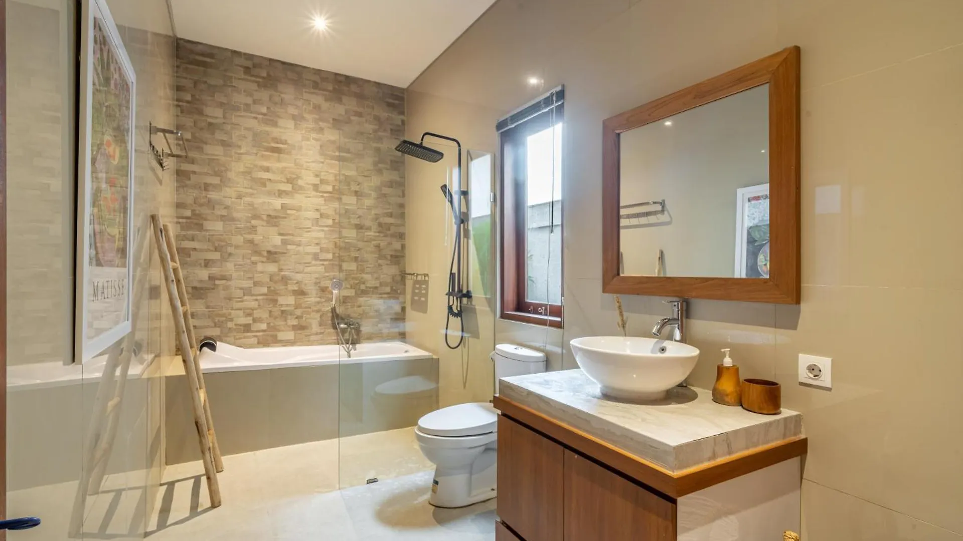 Sunterra 3- Luxury 3Bedroom Villa In Canggu With Private Pool - Exclusive Special Promo Kerobokan  Indonesia